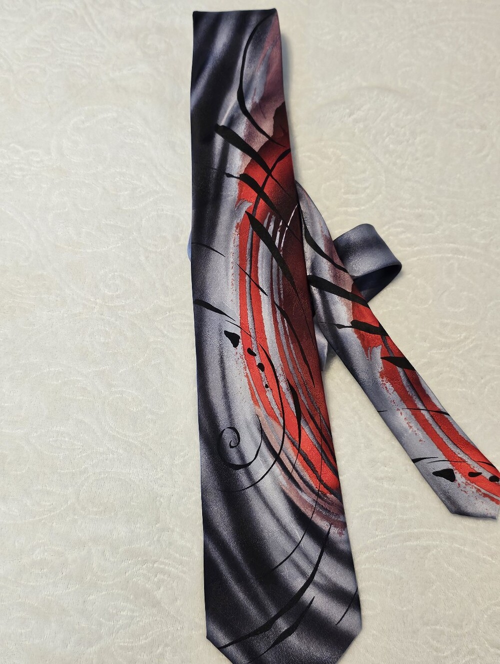 J.Garcia Collection 56 Curves & Lines 100% Silk Neck Tie Abstract Red Gray Black
